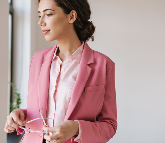 Nem a ruha teszi az embert – na és a munkavállalót? mit vegyek fel, divat, stílus tippek, munkahelyi öltözködés