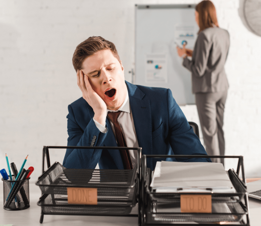 Képzési lehetőségekkel lehet megtartani a kifáradt munkavállalókat továbbképzés, képzés, felnőttképzés