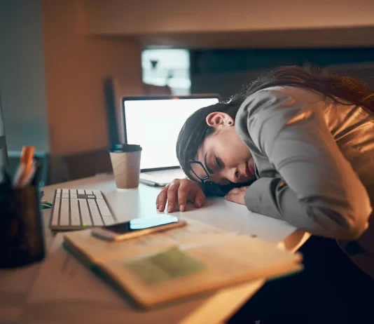 Sokkoló hatással lehet az alvászavar a karrieredre éjszakai munka alvás, műszakos munka, alvászavar, műszakos munka