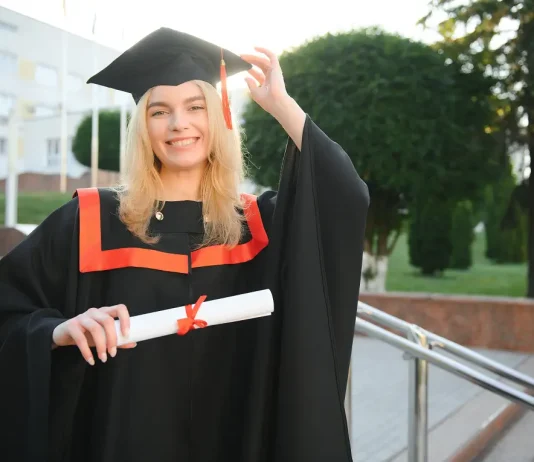 Összegyűjtöttük a legjobb tanácsokat a friss diplomások számára első álláskeresés, első munkahely, friss diplomások, tanácsok