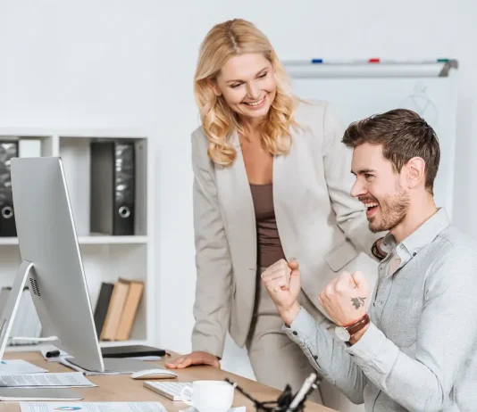 4 hatékony tipp a munkahelyi motiváció növelésre hatékonyság, kiégés, motiváció, motiváció növelése, munkahelyi elégedettség, produktivitás