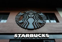 Íme a karriertanács, amire a Starbucks vezérigazgatója is esküszik Starbucks