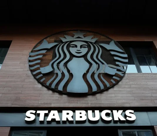 Íme a karriertanács, amire a Starbucks vezérigazgatója is esküszik Starbucks