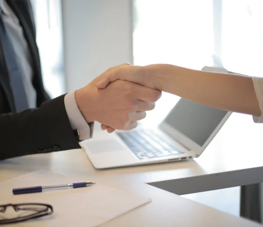 Elmúlik a negativitás az egyik csillagjegy életében! Karrier horoszkóp: 2025.02.13.