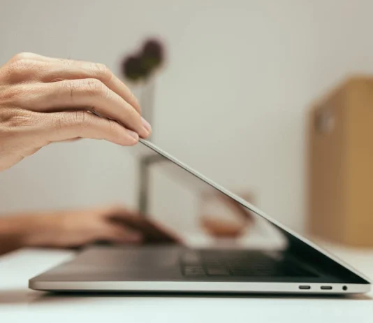 Van, aki részmunkaidőben szereti Részmunkaidő