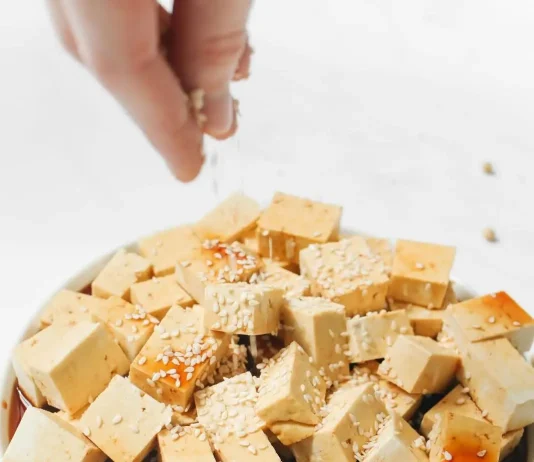 Tofu stir-fry zöldségekkel