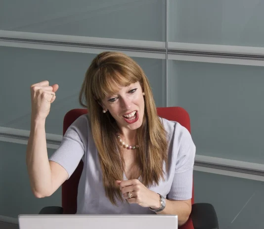 Ne habozzon, döntsön ma az egyik csillagjegy! Karrier horoszkóp: 2025.05.06.