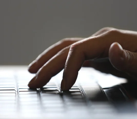 Ma nehéz helyzetben találja magát az egyik csillagjegy! Karrier horoszkóp: 2025.05.09.