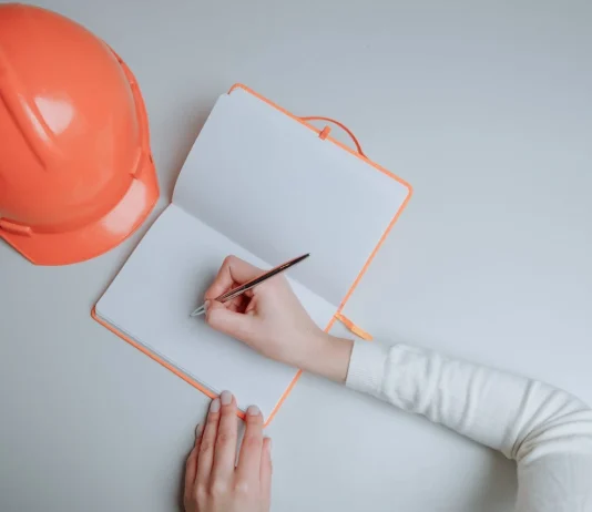 Kirekesztve érezheti magát az egyik csillagjegy! Karrier horoszkóp: 2025.06.04.