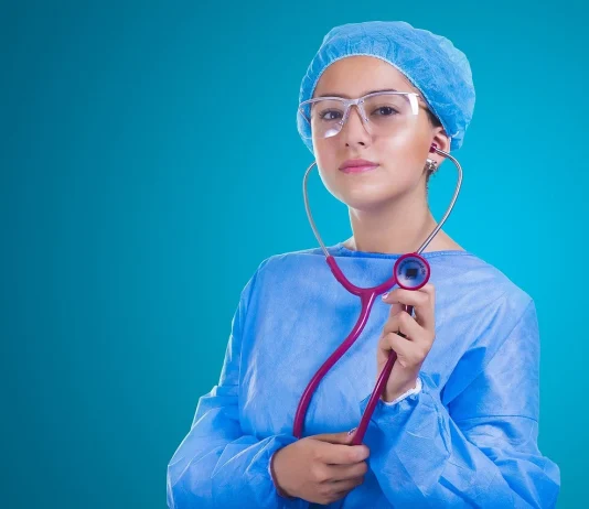 Maradnak vagy mennek a pályakezdők? Pályakezdők