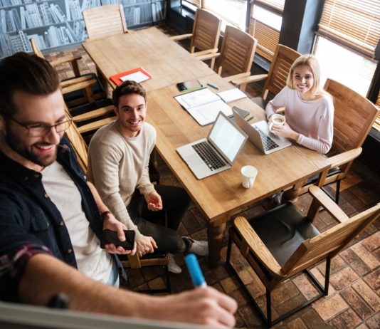 Mérgező viselkedés a munkahelyen: 5 toxikus minta, amit mindenképpen kerülj el