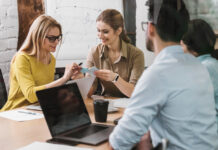 Kiderült, hogy mi történik az agyaddal egy olyan munkanapon, amikor egész nap meetinged van