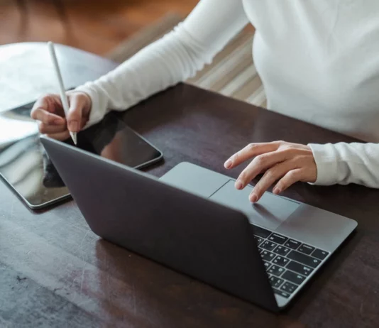 Fontos személyes döntést kell hoznia az egyik csillagjegynek! Karrier horoszkóp-2025.10.21.