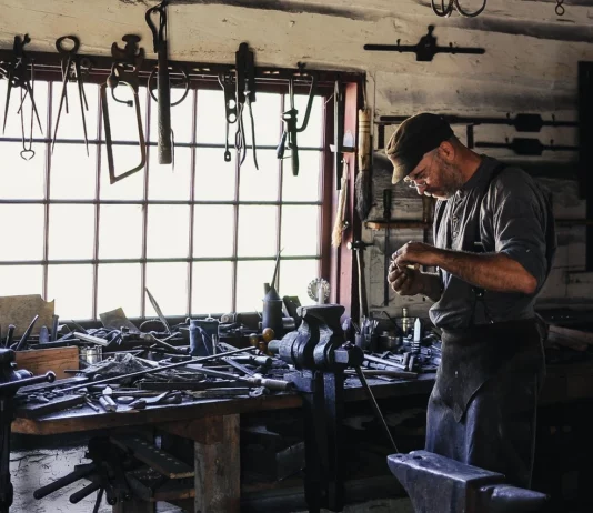 Az egyik zodiákusnak ma keresztbe tehetnek Karrier horoszkóp-2026.02.04.