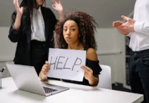 Mi történik a maradók munkájával és lelkével, és meddig érdemes kitartani? Maradók