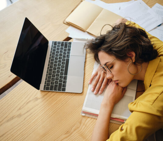 5 működő tipp, hogy leküzd a lustaságot a munkahelyeden