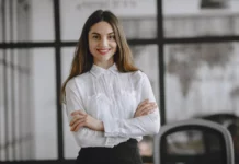 Dolgozol vagy látszol? A karrier valódi szabálya Karrier