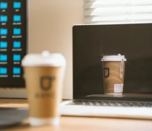 Jegeskávé vagy szorongás? Avagy a nyár és koffeinfogyasztás kapcsolata Koffeinfogyasztás