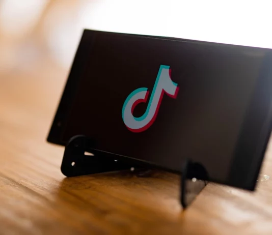 TikTok-agy és nassolás – A dopamincsapda, amibe szinte mindenki beleesik TikTok
